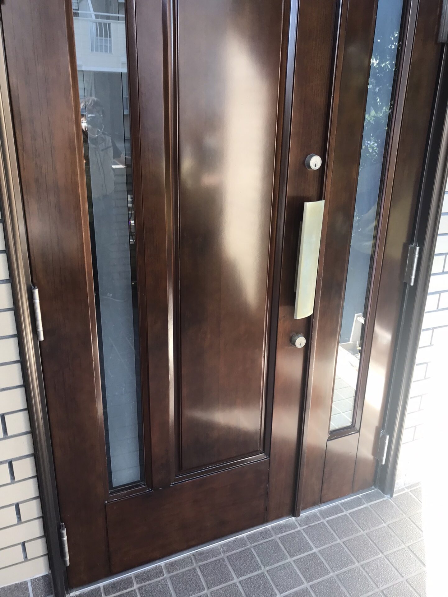 玄関ドア補修工事